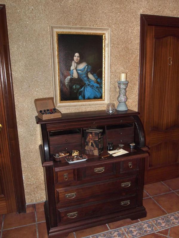 Hospedaje Villa Pilar Сантильяна-дель-Мар Экстерьер фото